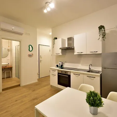 Tanzi 12 - Modern House 아파트