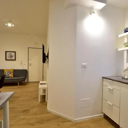 Tanzi 12 - Modern House *