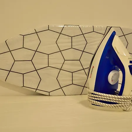 Tanzi 12 - Modern House 아파트