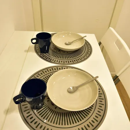 Tanzi 12 - Modern House 아파트