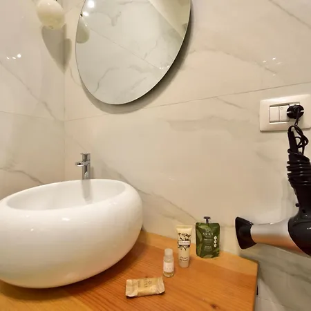 아파트 Tanzi 12 - Modern House