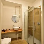 Tanzi 12 - Modern House Appartement