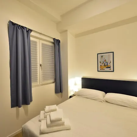 Appartamento Tanzi 12 - Modern House *