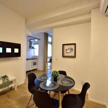 Tanzi 12 - Modern House Appartement